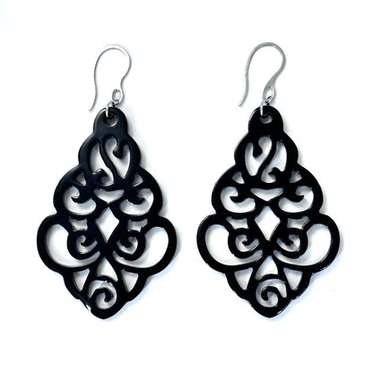 Pierce Noctiva