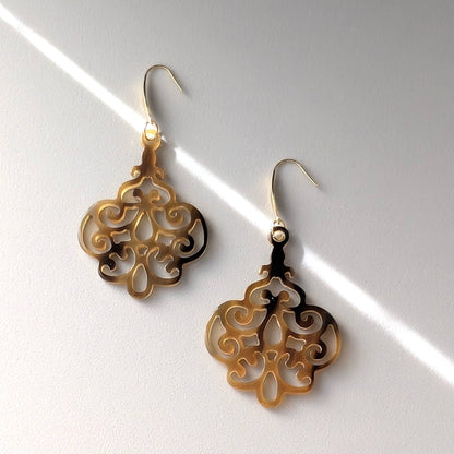 Pierce Arabesque Flower
